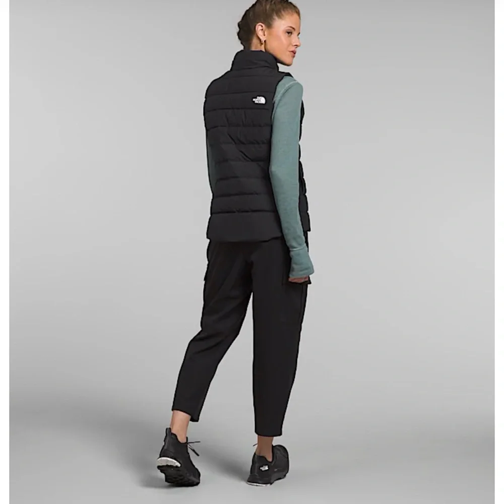 The North Face Aconcagua 3 Down Vest Black Size Large NWOT MSRP $180 - Picture 3 of 9